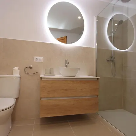 Luxury Retreat In