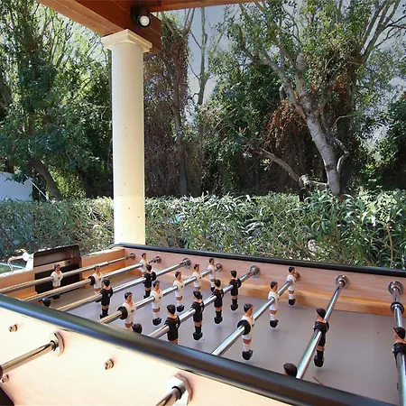 Luxury Retreat In *