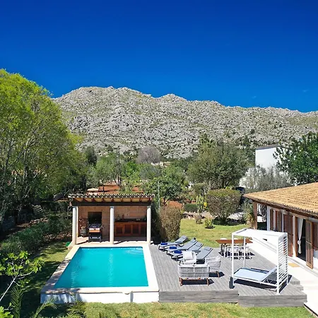 Luxury Retreat In Pollenca